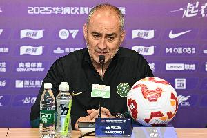 卡内达：浙江队有如此多优秀的年轻球员，要把优秀球员捏合在一起