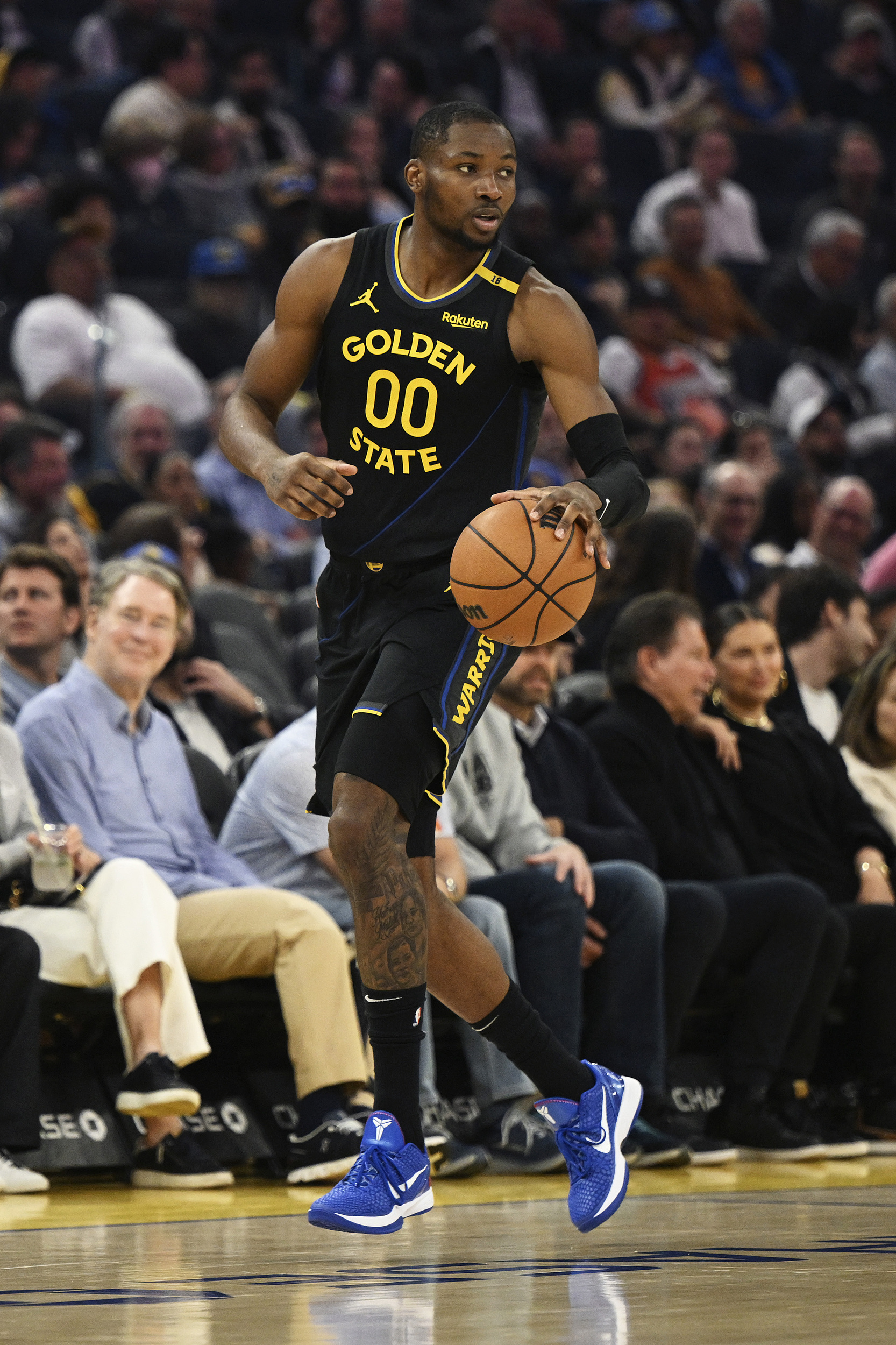 开云体育-美记：国王正提出用卡特、沙里奇以及选秀补偿换取勇士队的库明加